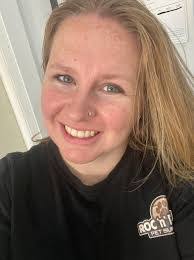 Tammy Shedd's Instagram, Twitter & Facebook