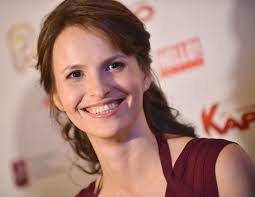 Режиссер и сценарист анна матисон родилась в семье известной иркутской журналистки ольги матисон. Matison Bezrukova Anna Olegovna