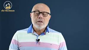 כשאנחנו לחוצים, הגוף "מדבר" אלינו., וכשיש לחץ, חשוב לפרוק אותו., בדיוק כמו  בקבוק סודה שנפתח לראשונה ויוצא ממנו לחץ אדיר, חשוב לשחרר גם את הגוף מהלחץ  שנצבר., צפו בטיפ הבא וראו כיצד בפעולה פשוטה הלחץ ...