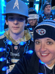 Melody Yeager's Instagram, Twitter & Facebook