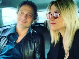 His birthday, what he did before fame, his family life, fun trivia facts, popularity rankings, and more. Francesca Barra Con Claudio Santamaria E L Ex Marito In Tribunale Andro Avanti Per Voi Figli Miei Il Mattino It