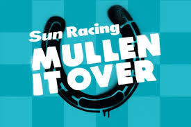 Loris karius, alman oyuncu sophia thomalla ile uzun periyodik bir ilgi içerisinde olduğu biliniyordu. Loris Karius Suns Himself On Beach With Stunning Girlfriend As Blunder Keeper Turns Down Chance To Watch Liverpool In Champions League Final