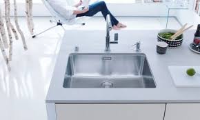 It is a stylish modern complement to your bar, man cave or kitchen space. Kitchen Sinks