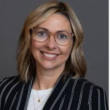 Alysia Walsh's Instagram, Twitter & Facebook