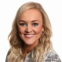 300+ Profile mit dem Suchbegriff „Helminiak“