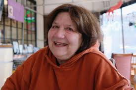 Meeting up with a friend at the fish house