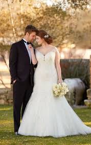 Explore all wedding dresses new arrivals free plus size 2021 collection 2020 collection black wedding dress under more colors. Mermaid Wedding Dresses Trumpet Wedding Gowns Essense Of Australia