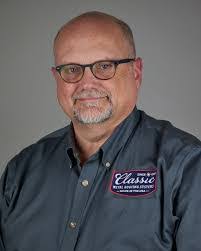 Justin Persinger's Instagram, Twitter & Facebook