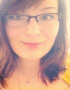 Zoe Wells Photo & Video