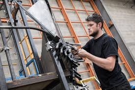 I followed that (ben, uk apprenti, toulouse house.) in other transcripts the maı. Formation Deux Nouveaux Visages Pour Les Compagnons Du Devoir En Occitanie Dis Leur