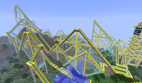 This design is very easy and looks amazing! 10 Fun Creative Mode Ideas