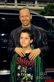 Mark and donnie wahlberg have announced that their beloved mother, alma, has died at the age of 78. Pin By Jasmine Pare On New Kids On The Block Biggest Fan Donnie Wahlberg New Kids On The Block Nkotb