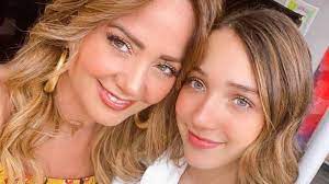 Andrea Legarreta dedica tierno mensaje a su hija Nina, por sus 15 años
