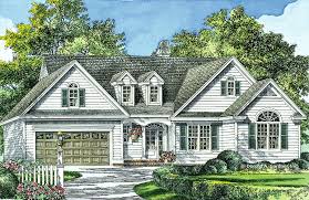 With an open layout and smart planning, a home with less square footage can work for all kinds of homeowners: Small House Plans Family Home Plans Farmhouse Plans