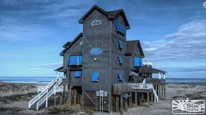 Nights in rodanthe is a romantic love story novel by american writer nicholas sparks in september 2002. Nights In Rodanthe House From Nicholas Sparks Film Up For Sale Fox 46 Charlotte