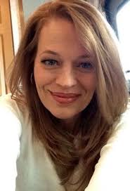 Disney eiskonigin es war einmal ein schneemann kinderbucher world of games let us know what's wrong with this preview of. 92 Jerry Ryan Ideas Jerry Ryan Jeri Ryan Star Trek Voyager