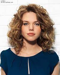 Lockige haare frisuren graue haare haare wachsen lassen lockige frisuren lockiges kurzes haar kurzhaarschnitte haare frisuren für lockiges haar frisuren tolle haare diy schönheit haare reparieren natürliche haarpflege hausmittel spliss haarpflegemittel haare pflegen gesunde haare. Kivircik Saclar Icin Bakim Onerileri Lockige Frisuren Frisuren Fur Dicke Lockige Haare Haarschnitt Fur Lockige Haare