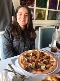 Tasarımların yanında takımlarda kullanılan materyallerde de farklılıklar gözlenir. Pizzani Kendin Yap Bursa Simya Koleji Anadolu Lisesi