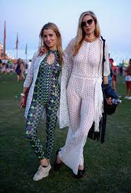 The Most Coachella Outfits In The History Of Coachella Coachella Outfit Festival Outfits Winter Fashion Outfits