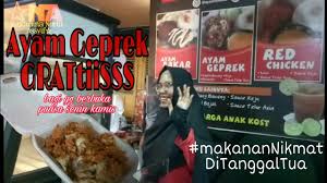 Lihat juga resep ayam geprek bensu kw enak lainnya. Ayam Geprek Ayam Rekoso Lamongan Kenikmatan Ditanggal Tua Kuliner Lamongan Youtube