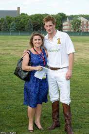 Two articles alleged prince harry had not been in touch with the marines after stepping down as a senior royal. Prince Harry Dumped Royal Family By Email Shocking Revelations About The Inside Story Of Megxit Daily Mail Online