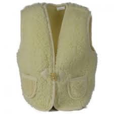 Confection toutes tailles pour femme, homme et enfant. Gilet De Berger Enfant En Laine La Carde Lainages Des Pyrenees