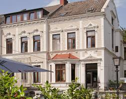 Wenn ihr eintrag hier im schwarzen brett nicht. Abenteuer Wohnen Uni Gesellschaft Up2date Das Onlinemagazin Der Universitat Bremen University Of Bremen Online Magazine