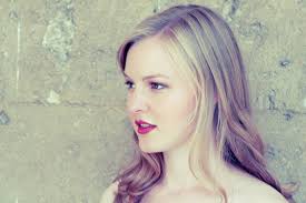 Esther Brazil (Mezzo-soprano)