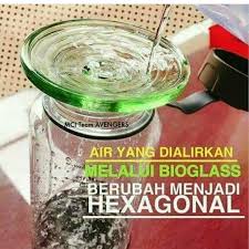 All About Bioglass Apa Itu Bioglass Bioglass Adalah Lempeng Kaca Bundar Yang Dapat Memancarkan Energi S Cotton Candy Machine Candy Machine Soap Bottle