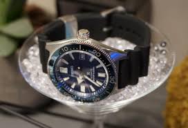 Bracelets montres cuir à paris, made in france. Lip Seiko Rolex Nos Huit Montres Pour L Ete Bonnegueule Montre Bracelet Montre Montre Plongee