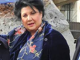 She is an actress, known for terra nova (1991), il tenente dei carabinieri (1986) and. Una Storia Vera Di Passione Presentata Da Marisa Laurito Ildenaro It