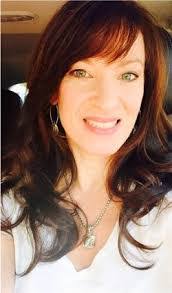 Andrea Dover's Instagram, Twitter & Facebook