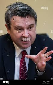 Huw hi-res stock photography and images