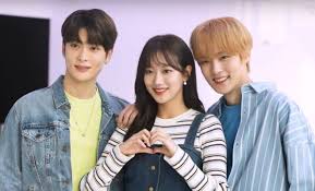 In a recent vlog uploaded to monsta x's official youtube channel, former inkigayo mc minhyuk took us behind the scenes at the sbs music show! Monsta X S Minhyuk April S Naeun Nct S Jaehyun Stun With A Summery Special Stage On Sbs Inkigayo