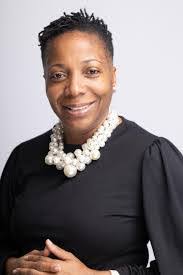 Tawanna Harris's Instagram, Twitter & Facebook