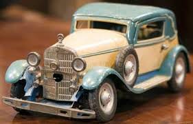 Yellow metal kitchen set antique toy cars. Collecting Toy Cars From Diecast Chevys To Lithographed Tin Collectors Weekly