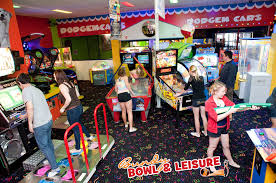 Bundy Bowl Leisure 17 Lester St Bundaberg Qld 4670 Telephone 07 4152 4334 Bundybowl Com Au Amusement Arcade Amusement Arcade Games Leisure Center