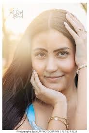 Crystal Beacham's Instagram, Twitter & Facebook