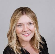 Krista Cook's Instagram, Twitter & Facebook