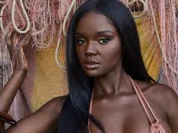 Duckie Thot Photos in Sports Illustrated Swimsuit 2022 - Swimsuit | SI.com