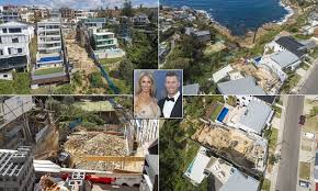 The house is believed to have been originally owned by deacon david warner, who died in 1853. David And Candice Warner S Maroubra Construction Site Still Lies In Ruins Property News Australia