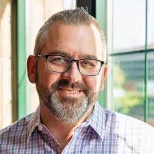 Lynette Bentley's Instagram, Twitter & Facebook