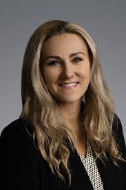 Anna Duda's Instagram, Twitter & Facebook