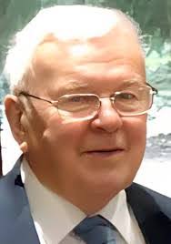 Barbara Lennartz's Instagram, Twitter & Facebook