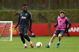 News news back expand news collapse news. Man United News On Twitter Pictures United Players In Training Today Mufc Https T Co Thnnpaijly
