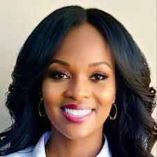 Christen Wallace's Instagram, Twitter & Facebook