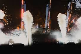 It serves as the fourth single from illenium's third studio album ascend. Illenium Announces Tiesto Big Room Remix For Good Things Fall Apart