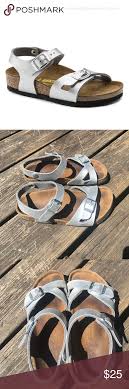 Birkenstock Shoe Size Conversion Chart Kids Birkenstock Sandals Used Condition But Has Life Sizing Says 33 Which Is A Girls 2 2 5 Says The Conversion C Birkenstock Sandals Birkenstock Shoes Sandals