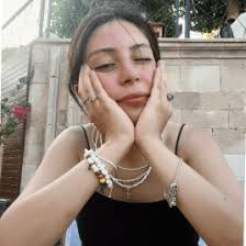 Indie-Pop Musiker*innen & Bands aus Hamburg