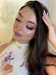 🌸 Նուրբ փայլ, անթերի կերպար 🌸 ✨ Դիմահարդարում, որը խոսում է քո մասին՝  առանց բառերի…